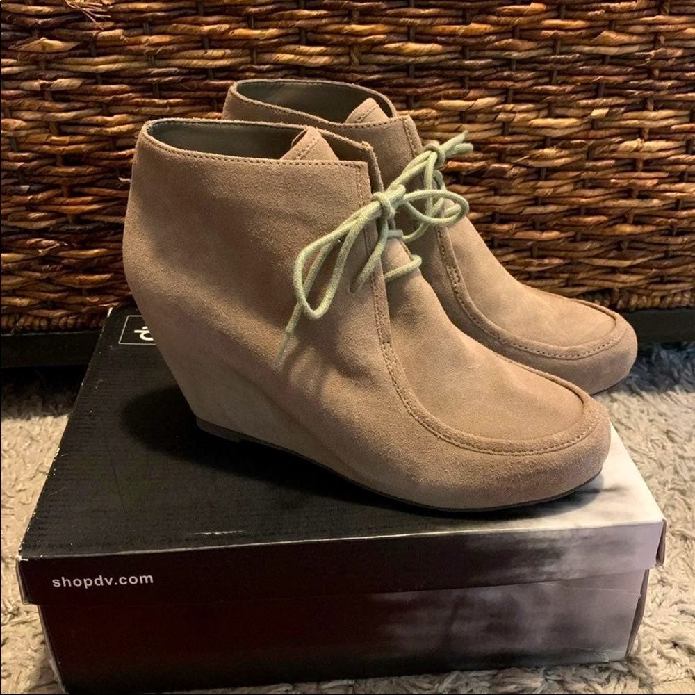 Dolce Vita Wedge Desert boot